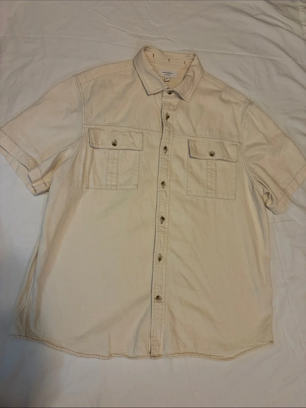 Banana Republic Short-Sleeve Cream Button-Front Shirt